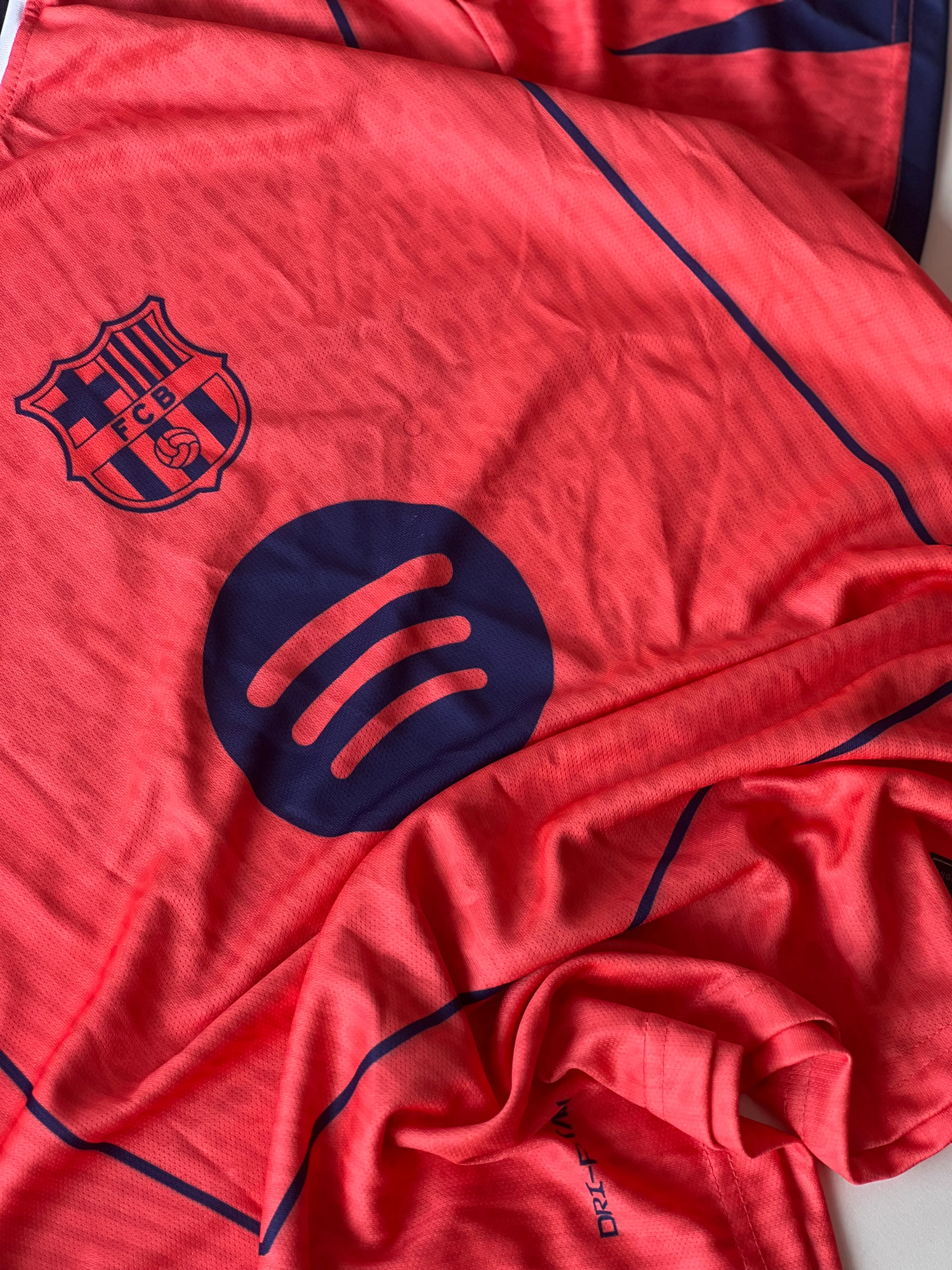BARCELONA NEW 25/26 AWAY - Image 3